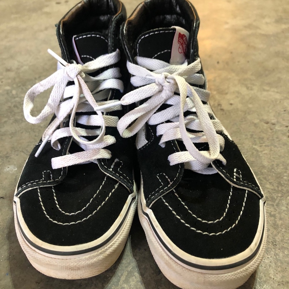 Black Suede Vans high tops. Women’s 6.